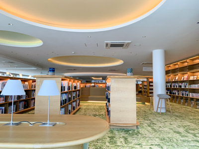 和歌山市民図書館